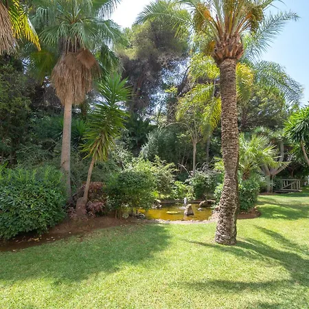 Appartement Luxury In With Parking And Pool