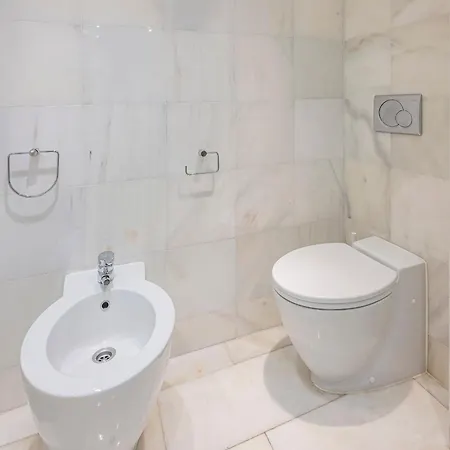 Διαμέρισμα Luxury In With Parking And Pool Μαρμπέλλα
