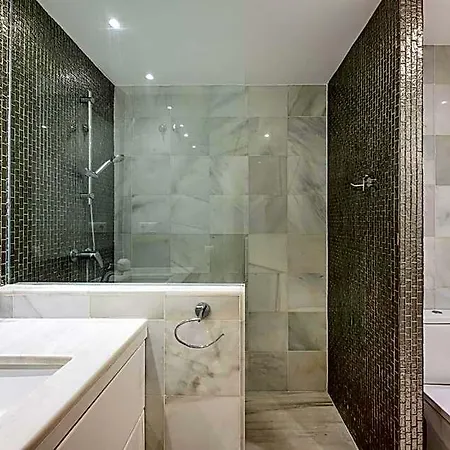Luxury In With Parking And Pool * Marbella