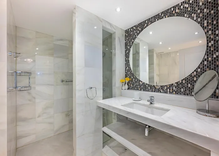 شقة Luxury In With Parking And Pool *