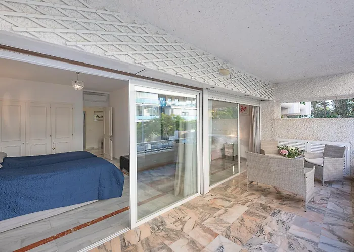 شقة Luxury In With Parking And Pool ماربيا