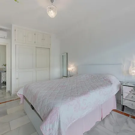 Luxury In With Parking And Pool Apartamento Marbella